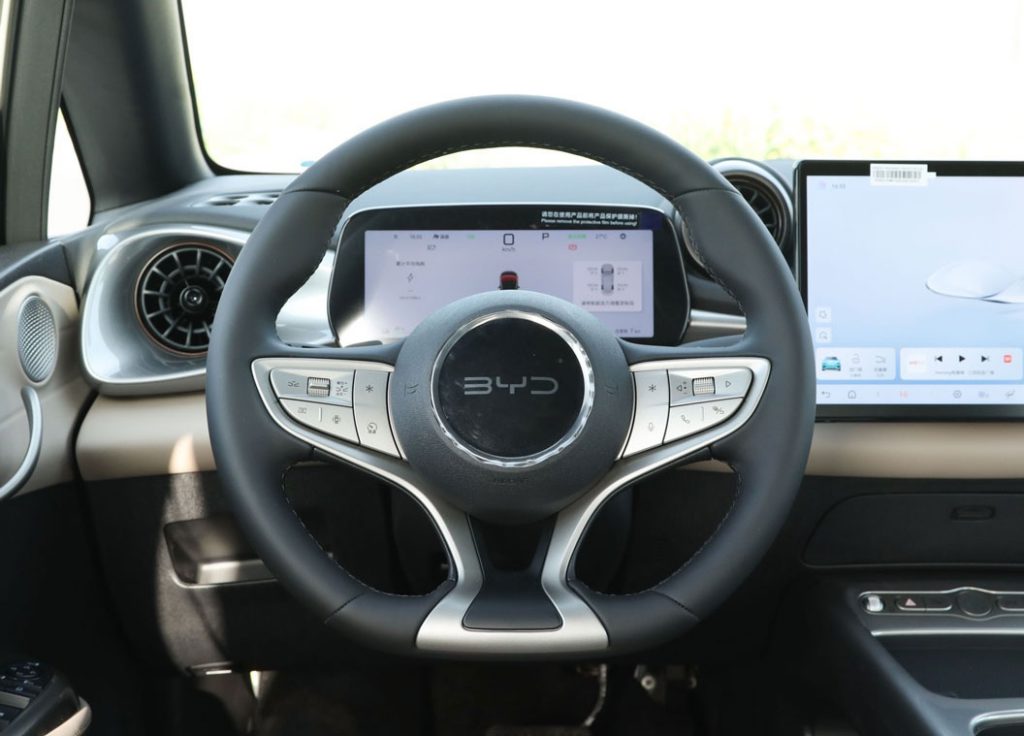 BYD Dolphin – The Electric Pioneer Redefining Urban Mobility BYD Dolphin – The Electric Pioneer Redefining Urban Mobility