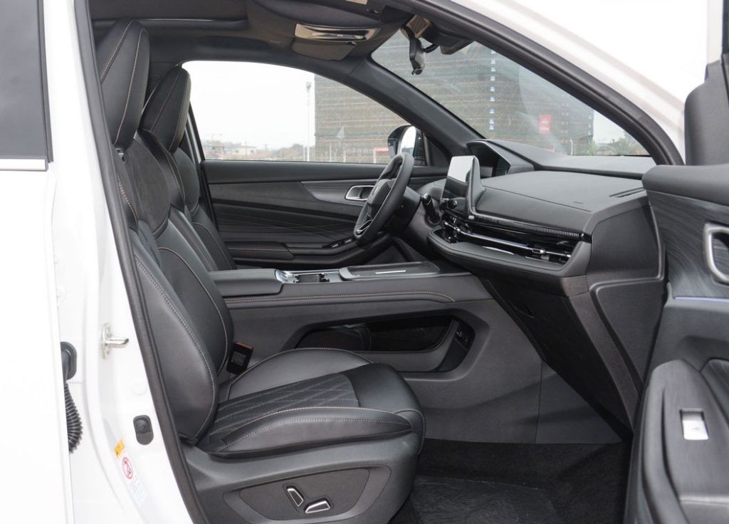 Changan CS55PLUS PHEV - The Game Changer of Hybrid SUVs Changan CS55PLUS PHEV - The Game Changer of Hybrid SUVs