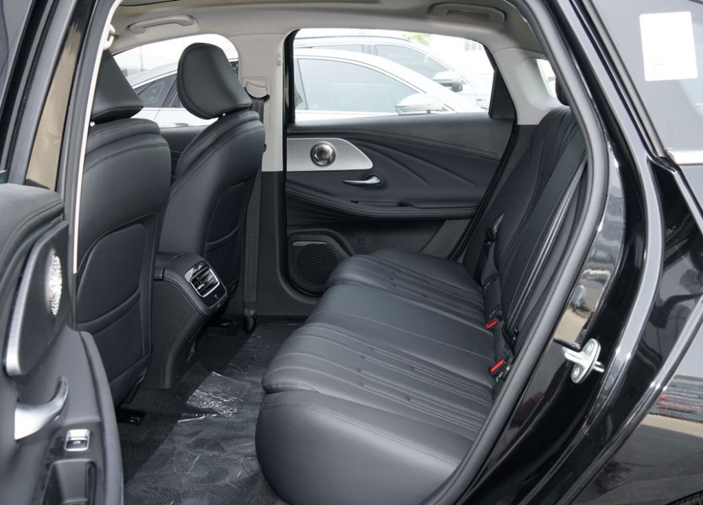 Chery Fengyun A8: The Hybrid Sedan That Does It All Chery Fengyun A8: The Hybrid Sedan That Does It All