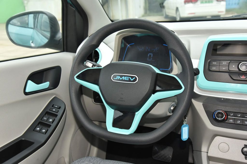 City Sprite, Commuting Companion: The Comprehensive Review of JMEV Little Kirin Electric Vehicle City Sprite, Commuting Companion: The Comprehensive Review of JMEV Little Kirin Electric Vehicle