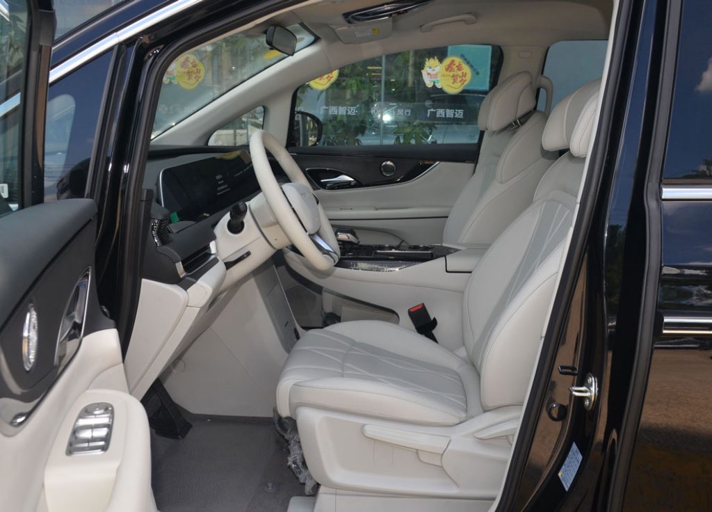 Dongfeng Fengxing Xinghai V9 – The Ultimate Family Command Center on Wheels Dongfeng Fengxing Xinghai V9 – The Ultimate Family Command Center on Wheels