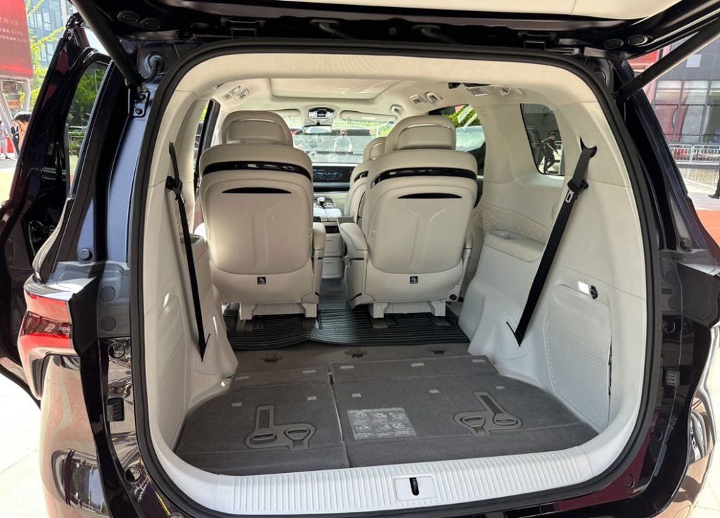Dongfeng Fengxing Xinghai V9 – The Ultimate Family Command Center on Wheels Dongfeng Fengxing Xinghai V9 – The Ultimate Family Command Center on Wheels