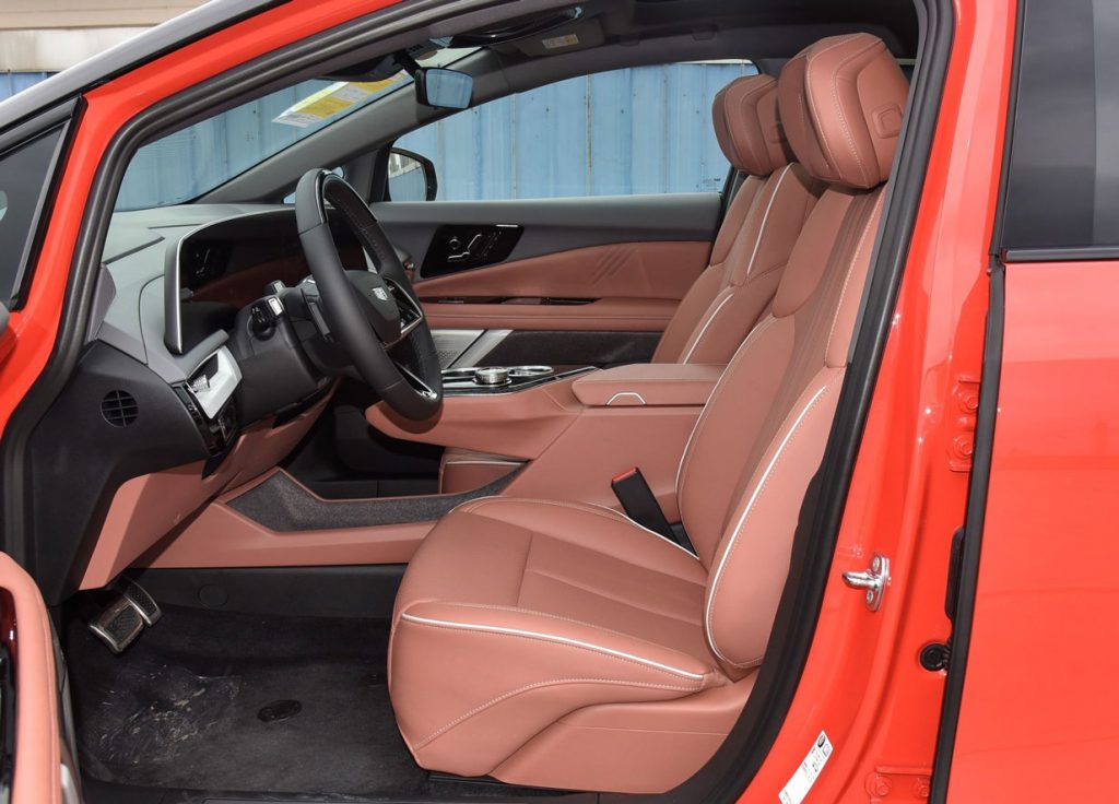 Efficiency of a Single Motor, Thrill of Dual Motors! Cadillac IQ AoGe Rewrites the Electric Luxury Code Efficiency of a Single Motor, Thrill of Dual Motors! Cadillac IQ AoGe Rewrites the Electric Luxury Code
