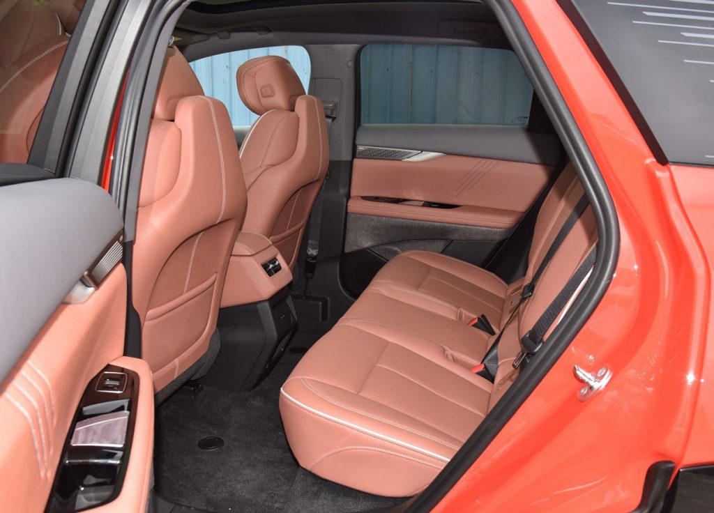 Efficiency of a Single Motor, Thrill of Dual Motors! Cadillac IQ AoGe Rewrites the Electric Luxury Code Efficiency of a Single Motor, Thrill of Dual Motors! Cadillac IQ AoGe Rewrites the Electric Luxury Code