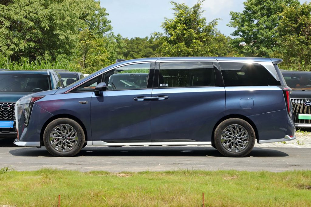 GAC Trumpchi Vision M8 QianKun: The Tech-Infused Luxury MPV Redefining Chinese Smart Mobility GAC Trumpchi Vision M8 QianKun: The Tech-Infused Luxury MPV Redefining Chinese Smart Mobility