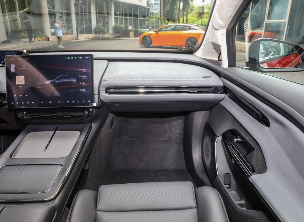 Hyper GT: The All-Rounder Challenger Reshaping the Electric Sports Sedan Market Hyper GT: The All-Rounder Challenger Reshaping the Electric Sports Sedan Market