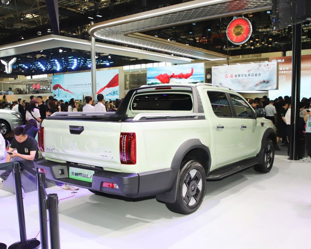 JAC Hunt EV:The Electric Workhorse Redefining Chinese Pickup Trucks JAC Hunt EV:The Electric Workhorse Redefining Chinese Pickup Trucks