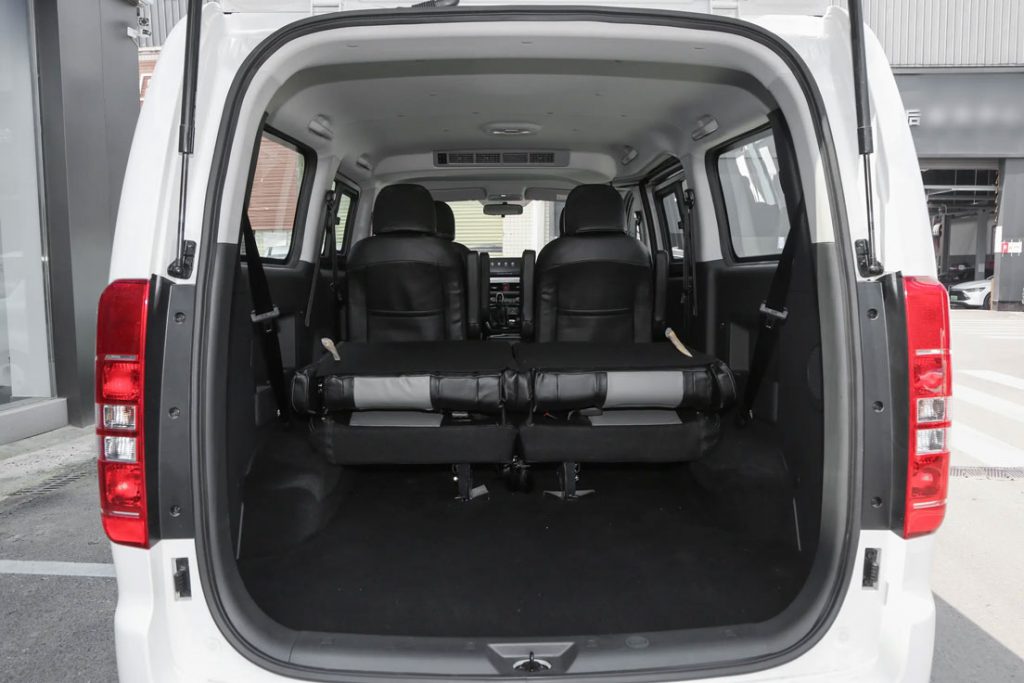 JAC Ruifeng E3 – The Unassuming Game-Changer in Electric Mobility JAC Ruifeng E3 – The Unassuming Game-Changer in Electric Mobility