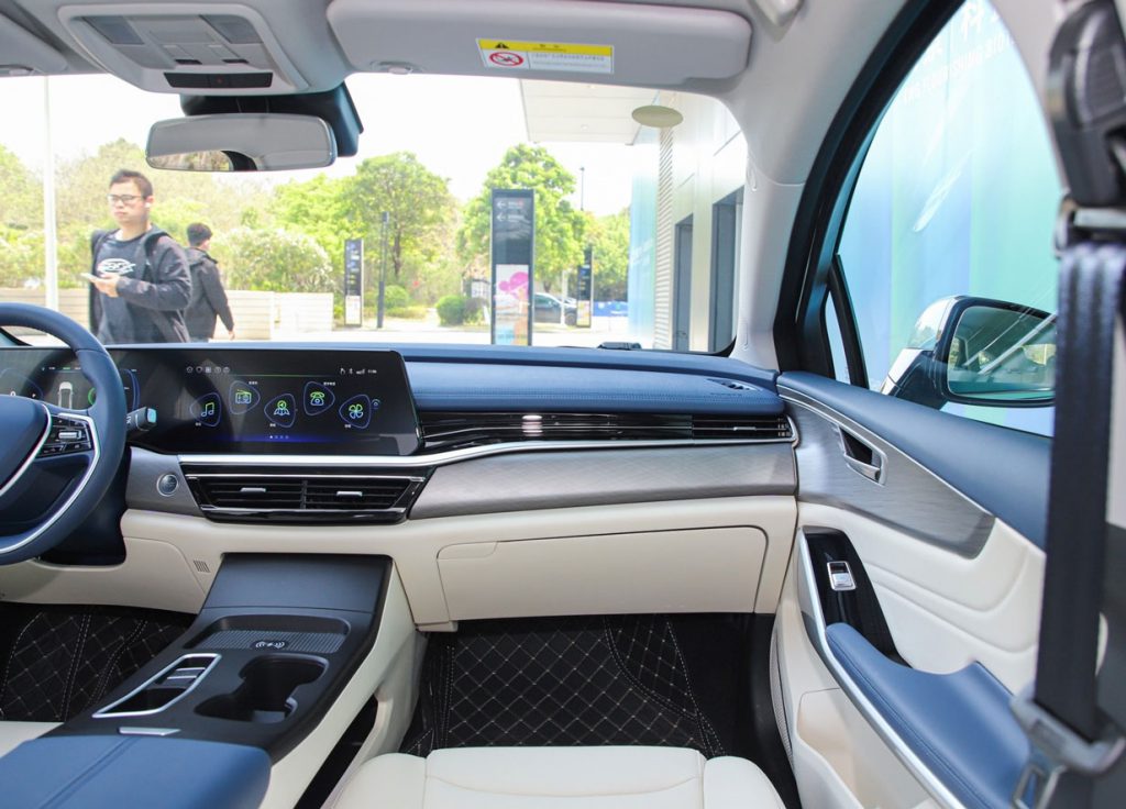 The Underdog’s Rise: Jiangling Yichi 05 Proves Premium EV Tech Can Be Affordable The Underdog’s Rise: Jiangling Yichi 05 Proves Premium EV Tech Can Be Affordable