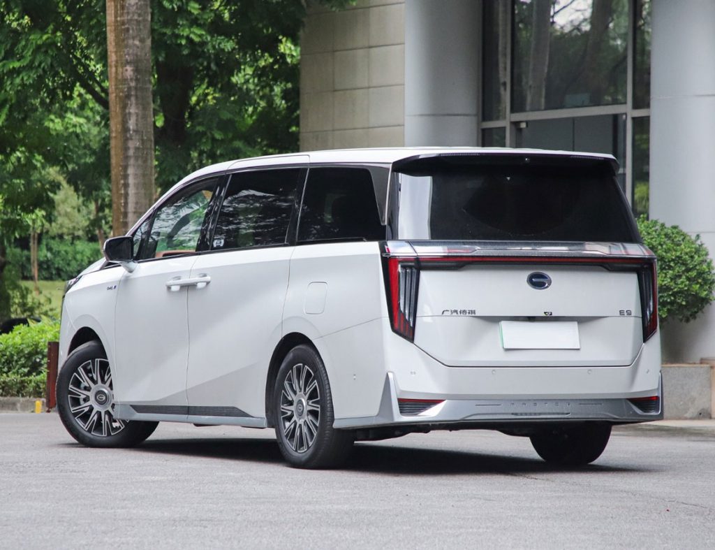 Power Meets Elegance - The Revolutionary GAC Trumpchi E9 Hybrid MPV Power Meets Elegance - The Revolutionary GAC Trumpchi E9 Hybrid MPV