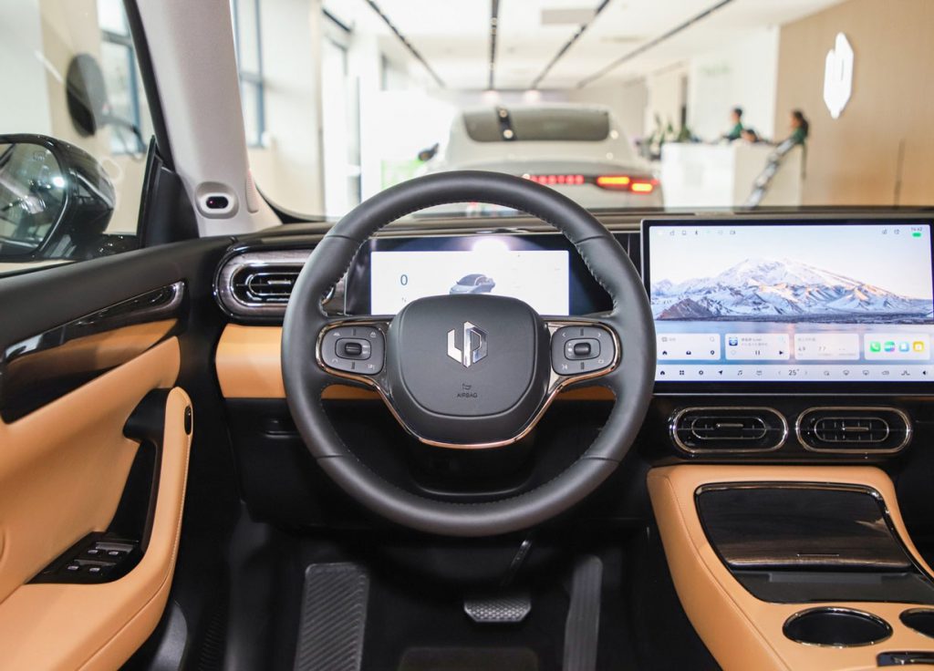 Redefining Value: How Leapmotor C11 Challenges Premium Brands with In-House Tech Redefining Value: How Leapmotor C11 Challenges Premium Brands with In-House Tech