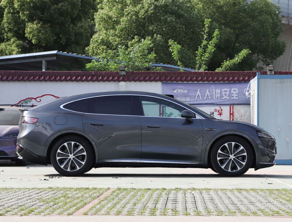 The Huawei-Powered Zhiji R7: Redefining the Electric SUV with Unprecedented Range and Intelligence The Huawei-Powered Zhiji R7: Redefining the Electric SUV with Unprecedented Range and Intelligence