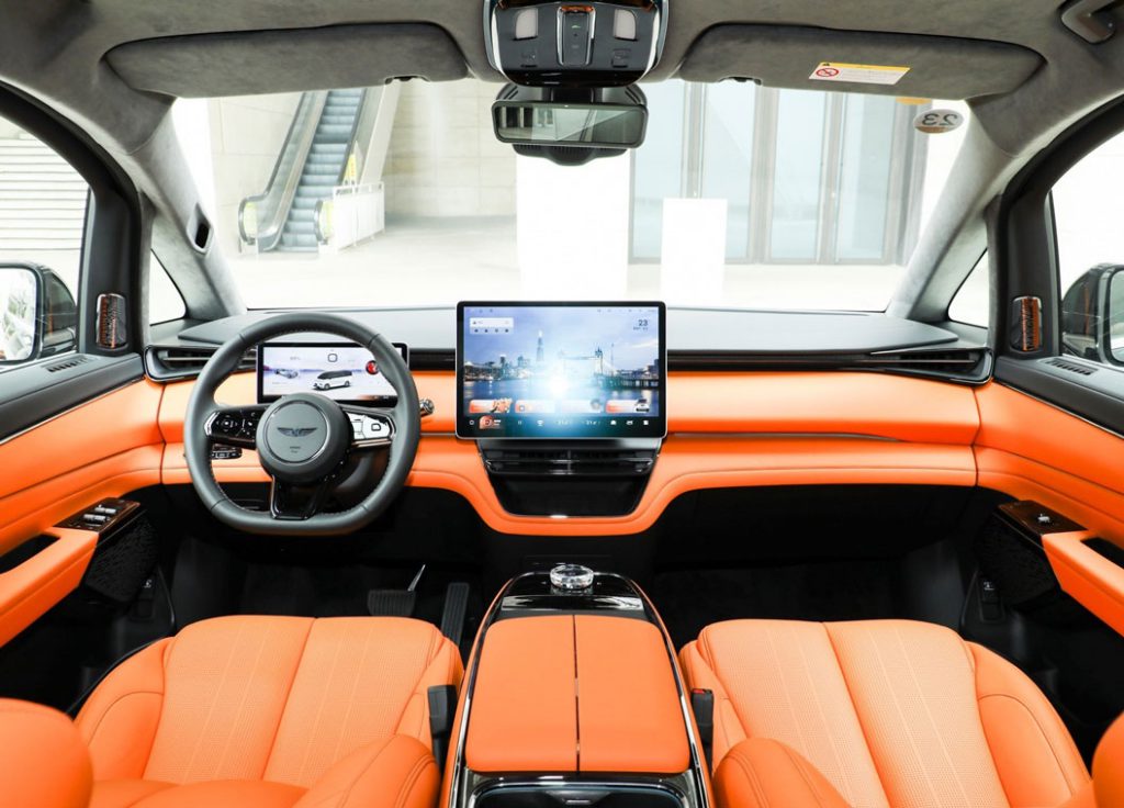 The Sky on Land: Geely LEVC L380 – A Comprehensive Review of the Electric Aircruiser The Sky on Land: Geely LEVC L380 – A Comprehensive Review of the Electric Aircruiser