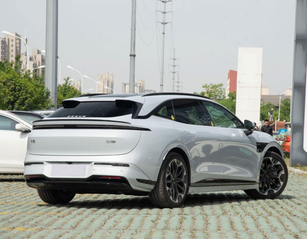 The Ultimate Electric Sedan Redefining Performance and Intelligence The Ultimate Electric Sedan Redefining Performance and Intelligence