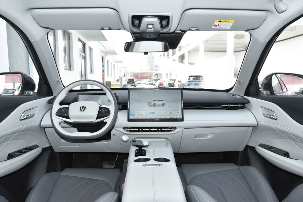 Two Personalities in One Machine - Changan UNI-Z Redefines Hybrid SUV Excellence Two Personalities in One Machine - Changan UNI-Z Redefines Hybrid SUV Excellence
