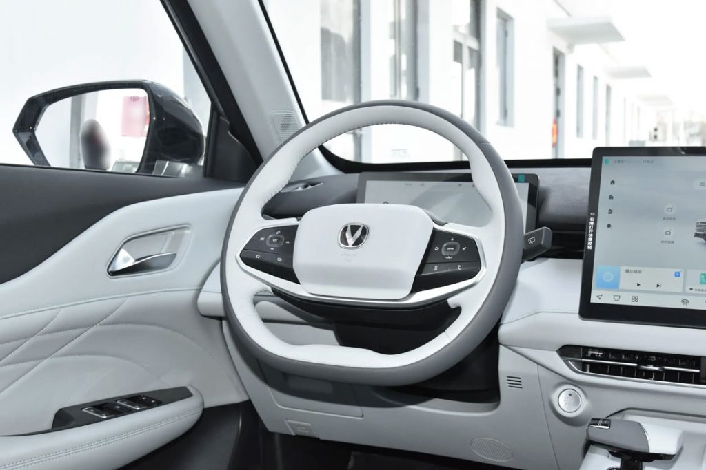 Two Personalities in One Machine - Changan UNI-Z Redefines Hybrid SUV Excellence Two Personalities in One Machine - Changan UNI-Z Redefines Hybrid SUV Excellence