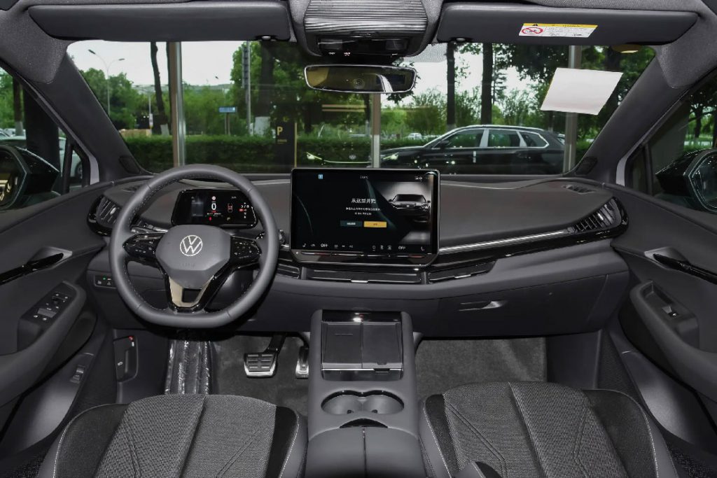 Volkswagen ID.6 CROZZ: The German Family Hauler Electrified Volkswagen ID.6 CROZZ: The German Family Hauler Electrified