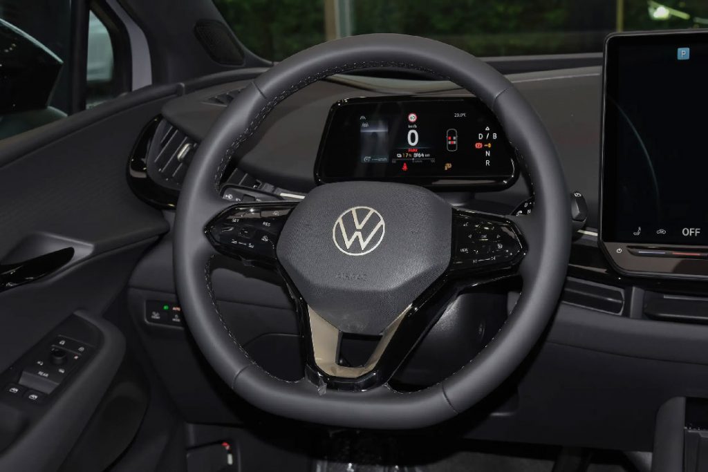 Volkswagen ID.6 CROZZ: The German Family Hauler Electrified Volkswagen ID.6 CROZZ: The German Family Hauler Electrified