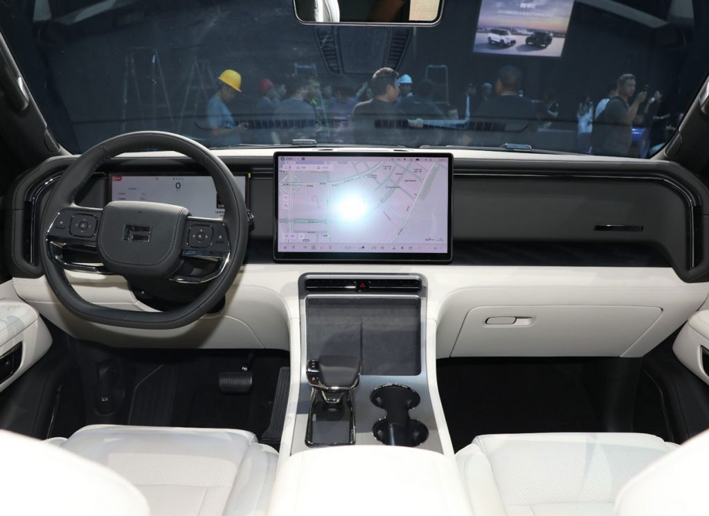 Zeekr 01-Blending Urban Luxury with Off-Grid Adventure in One Revolutionary Package Zeekr 01-Blending Urban Luxury with Off-Grid Adventure in One Revolutionary Package