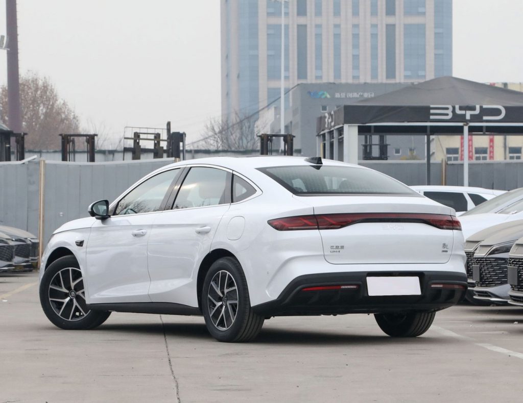 BYD Qin L DM-i 2025 Review The 2000km Range Revolution BYD Qin L DM-i 2025 Review The 2000km Range Revolution