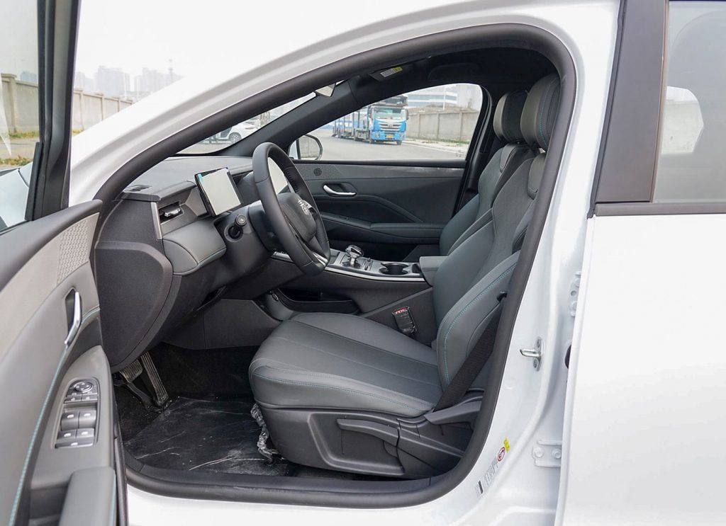 BYD Qin PLUS DM-i 2025: The Game Changer in Affordable Green Mobility BYD Qin PLUS DM-i 2025: The Game Changer in Affordable Green Mobility