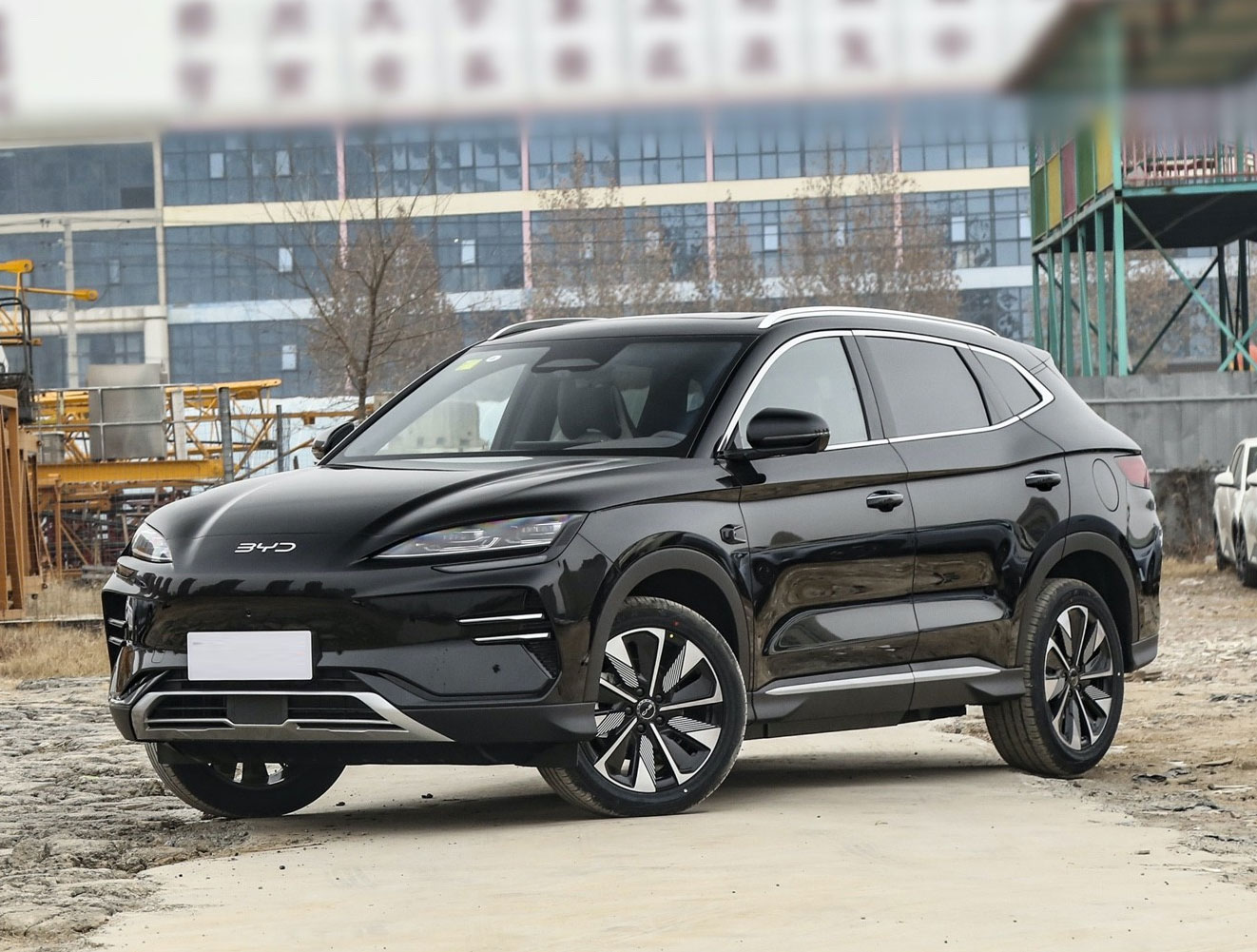 BYD Song Plus 2025 – The Disruptive Force in the PHEV SUV Market