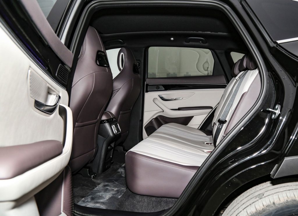 BYD Song Plus 2025 – The Disruptive Force in the PHEV SUV Market