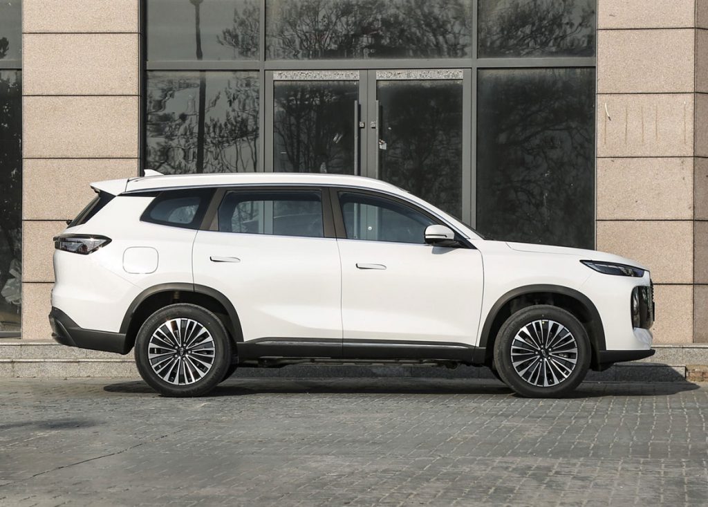 Chery Tiggo 8 PLUS C-DM – The Hybrid Pioneer Redefining Family Mobility Chery Tiggo 8 PLUS C-DM – The Hybrid Pioneer Redefining Family Mobility