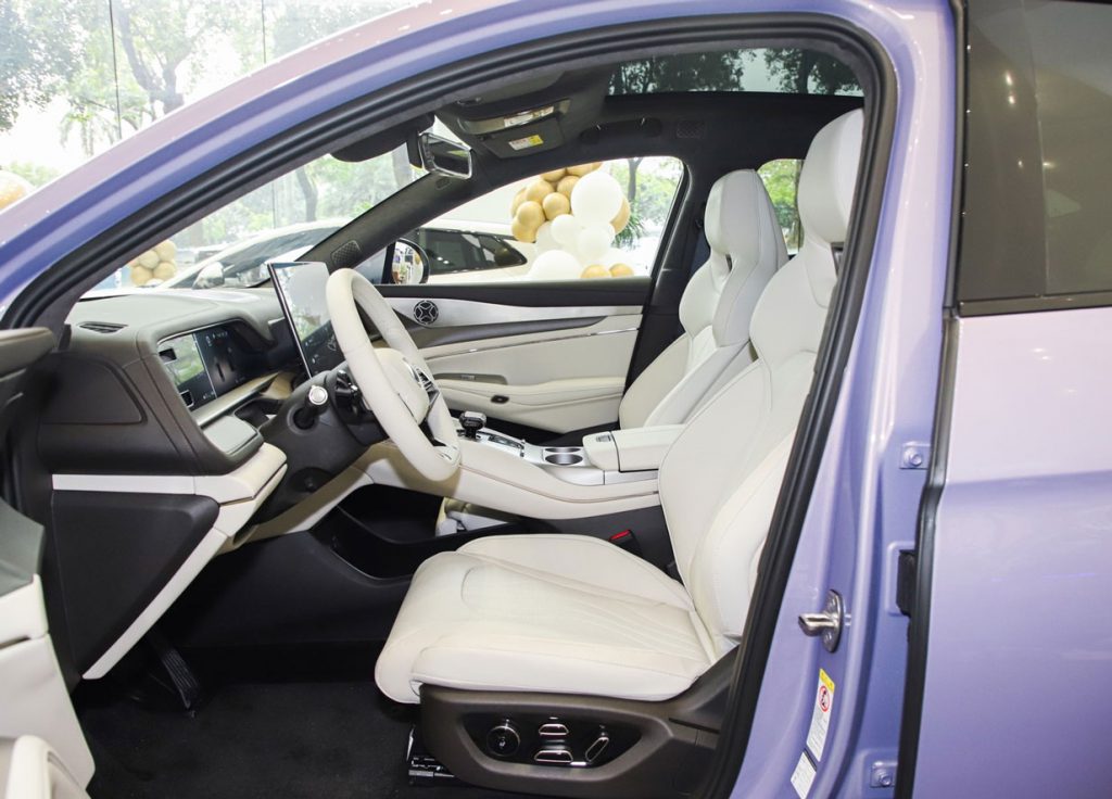 Denza N7: BYD’s Tech-Infused Answer to the Premium EV Conundrum Denza N7: BYD’s Tech-Infused Answer to the Premium EV Conundrum