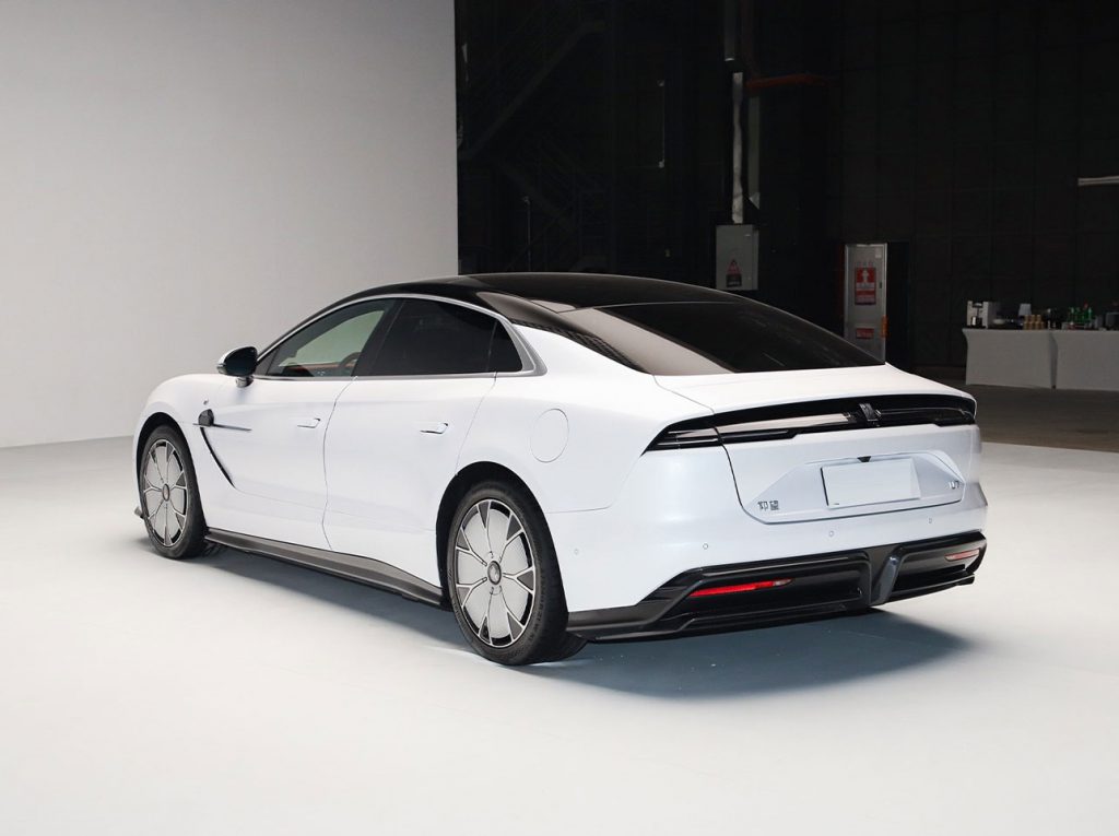 From Aircraft Carrier to Highway: How BYD’s Yangwang U7 Is Rewriting the Rules of Luxury Cars From Aircraft Carrier to Highway: How BYD’s Yangwang U7 Is Rewriting the Rules of Luxury Cars