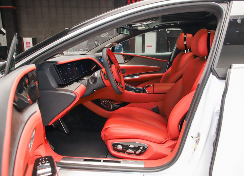 From Aircraft Carrier to Highway: How BYD’s Yangwang U7 Is Rewriting the Rules of Luxury Cars From Aircraft Carrier to Highway: How BYD’s Yangwang U7 Is Rewriting the Rules of Luxury Cars