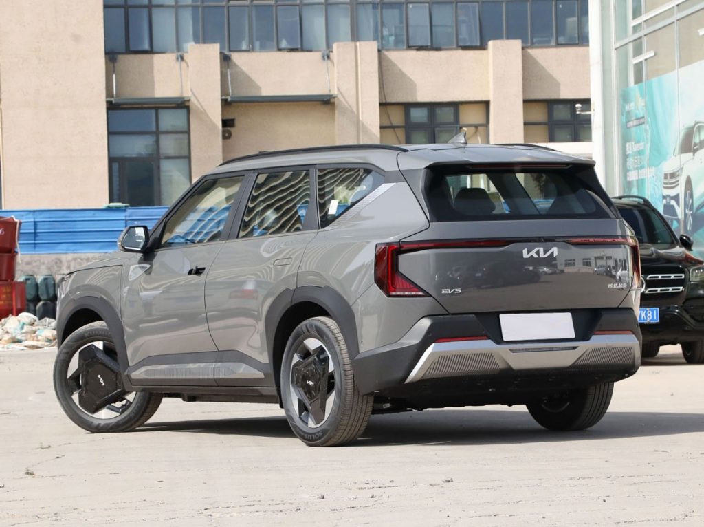 Kia EV5 2025 – The Electrification Game-Changer with a 720km Knockout Punch
