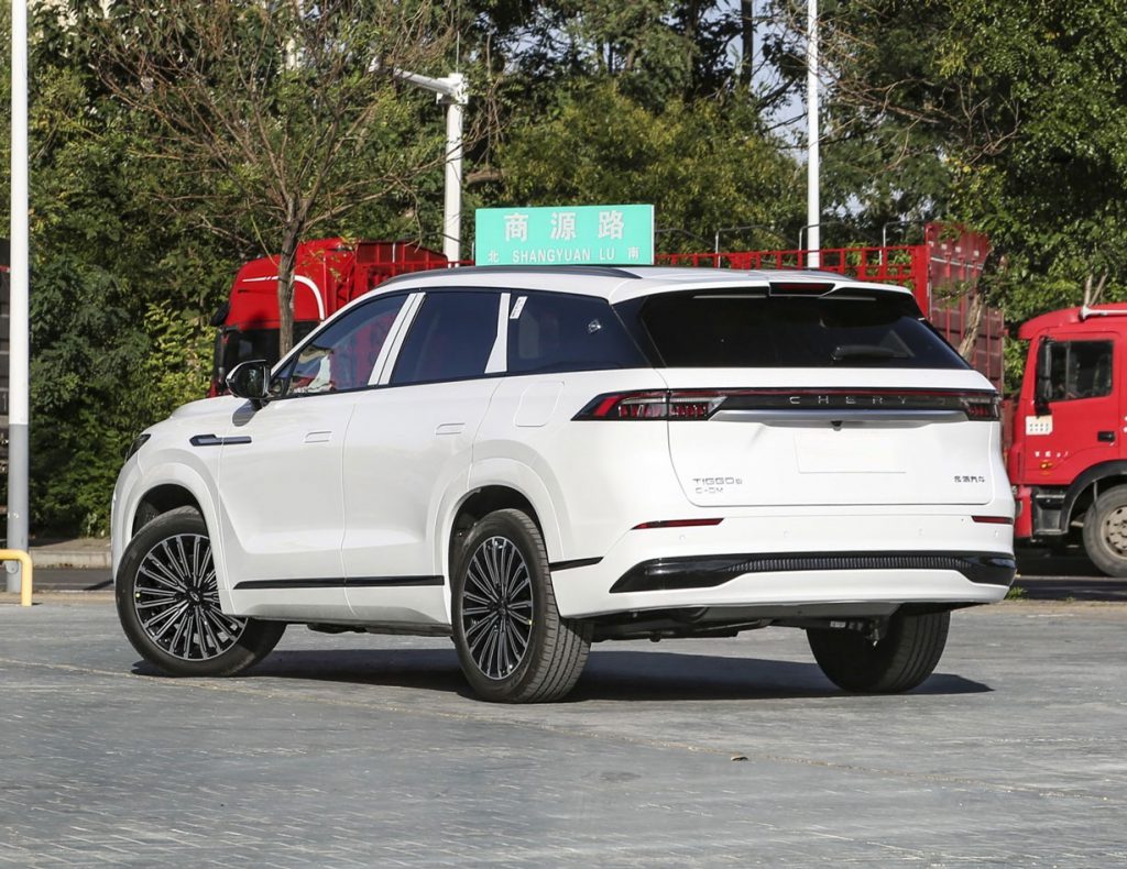 Oil-Electric Mastery: Chery Tiggo 9 C-DM Redefines Long-Distance Luxury in the Hybrid SUV Arena Oil-Electric Mastery: Chery Tiggo 9 C-DM Redefines Long-Distance Luxury in the Hybrid SUV Arena