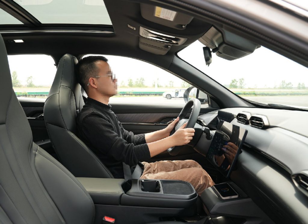 Unveiling the Hedmos 06: Where French Chassis Mastery Meets Chinese EV Innovation Unveiling the Hedmos 06: Where French Chassis Mastery Meets Chinese EV Innovation