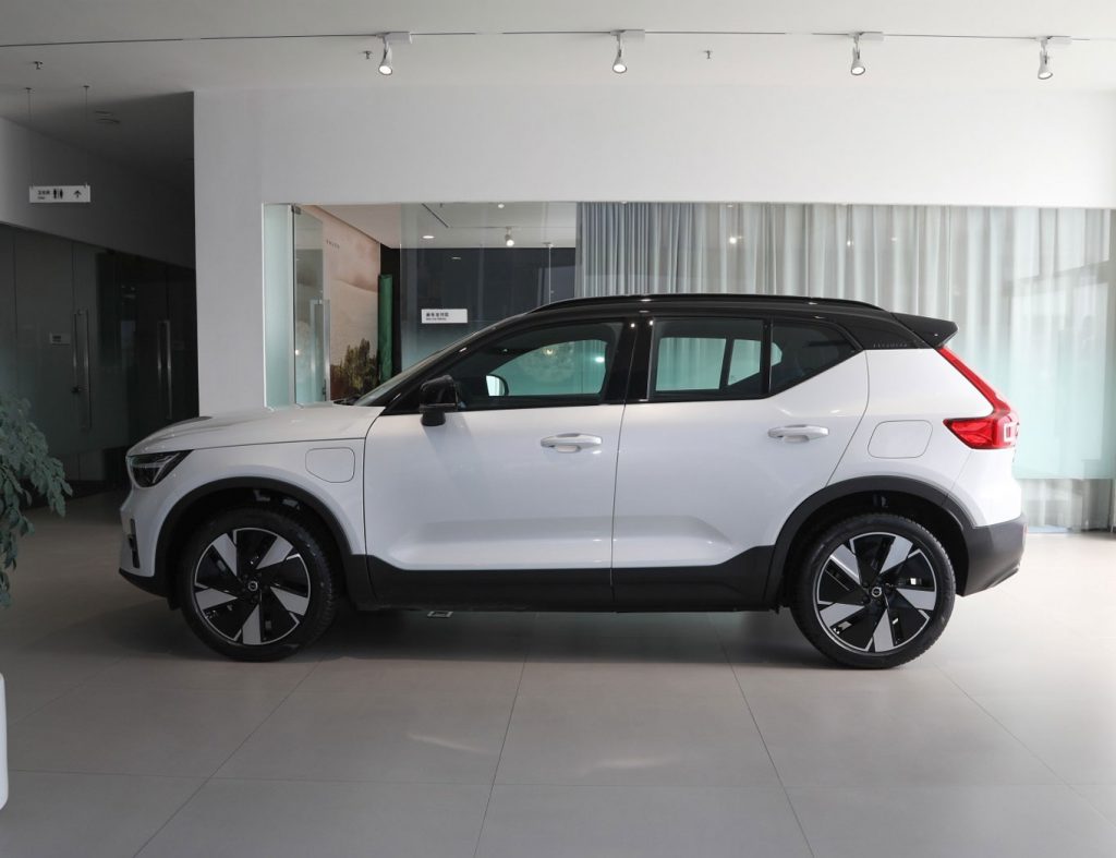 Volvo XC40 Recharge - Where Safety Meets Scandinavian Elegance in the EV Era Volvo XC40 Recharge - Where Safety Meets Scandinavian Elegance in the EV Era