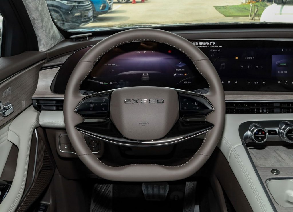 Xingtu Yaoguang C-DM – The 1,400km Range Hybrid Shaking Up China’s Auto Market Xingtu Yaoguang C-DM – The 1,400km Range Hybrid Shaking Up China’s Auto Market