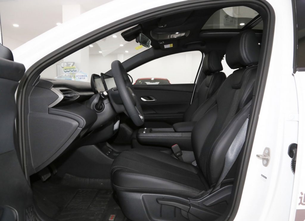 BYD E7: The Budget EV That's Reshaping China's Auto Market BYD E7: The Budget EV That's Reshaping China's Auto Market