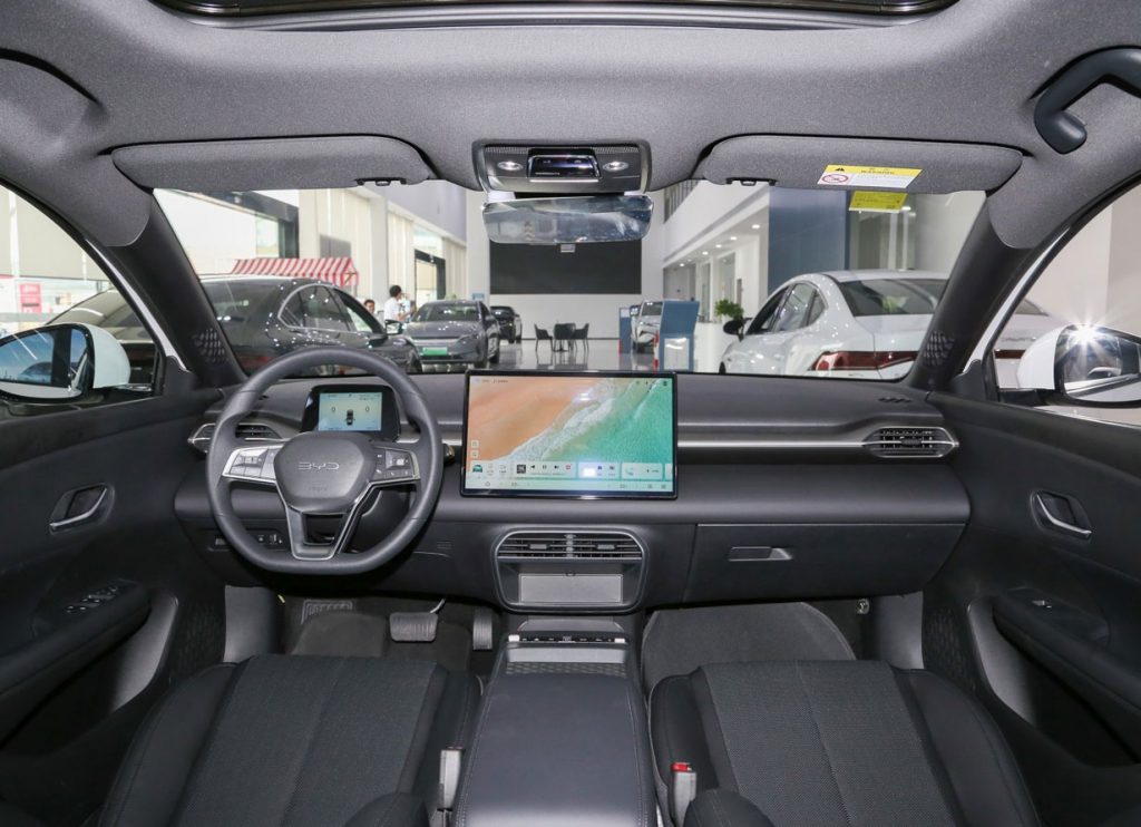 BYD E7: The Budget EV That's Reshaping China's Auto Market BYD E7: The Budget EV That's Reshaping China's Auto Market