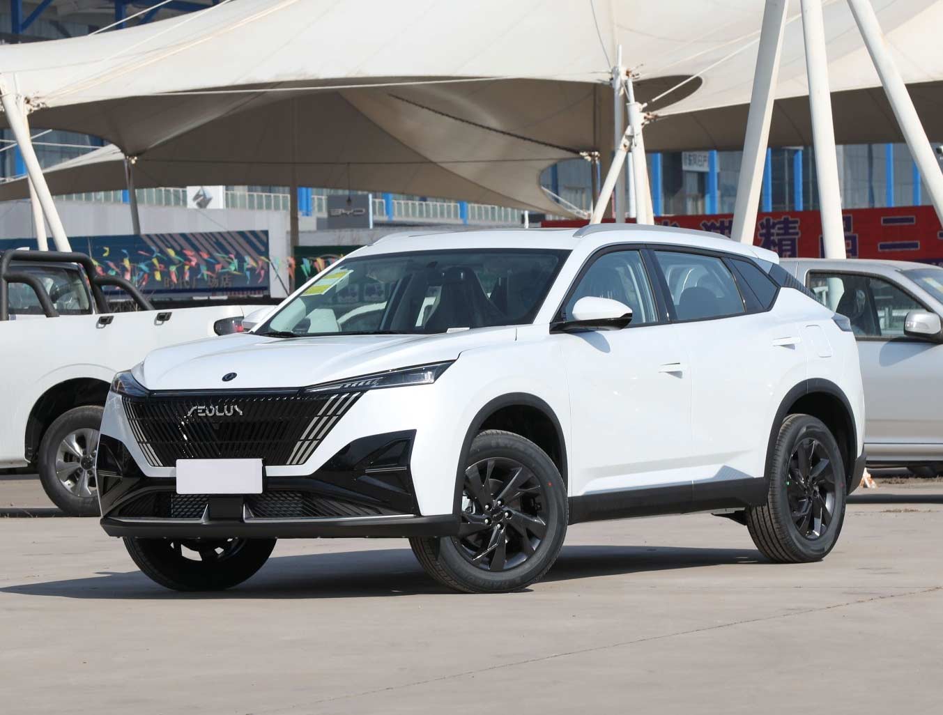 Dongfeng Fengshen 2025 Haojan: A Hybrid SUV Starting at ¥64,900, Disrupting the Traditional Fuel Vehicle Market