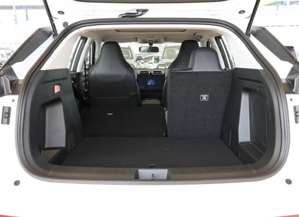 Dongfeng Fengshen 2025 Haojan: A Hybrid SUV Starting at ¥64,900, Disrupting the Traditional Fuel Vehicle Market