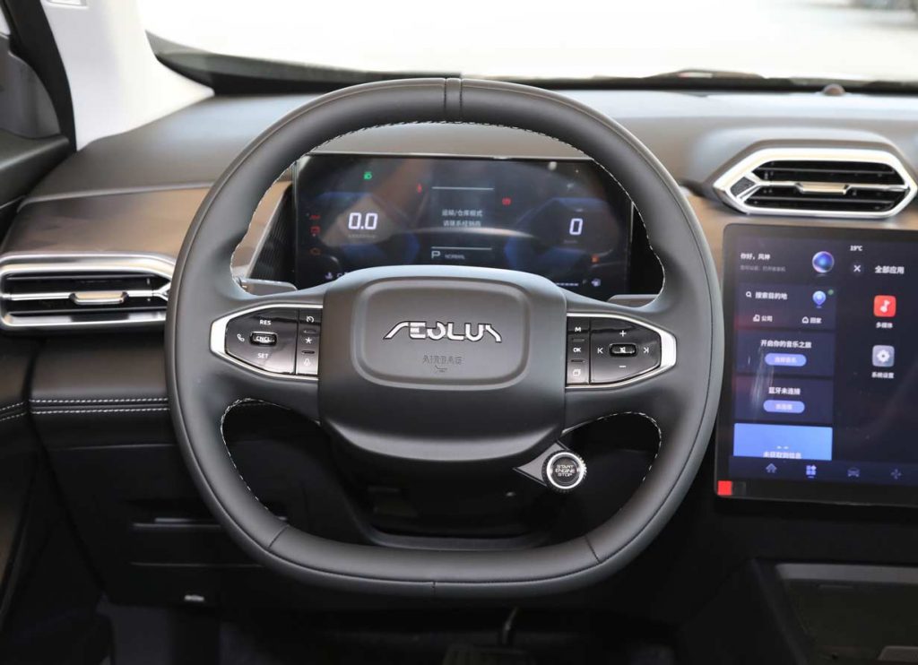 Dongfeng Fengshen 2025 Haojan: A Hybrid SUV Starting at ¥64,900, Disrupting the Traditional Fuel Vehicle Market