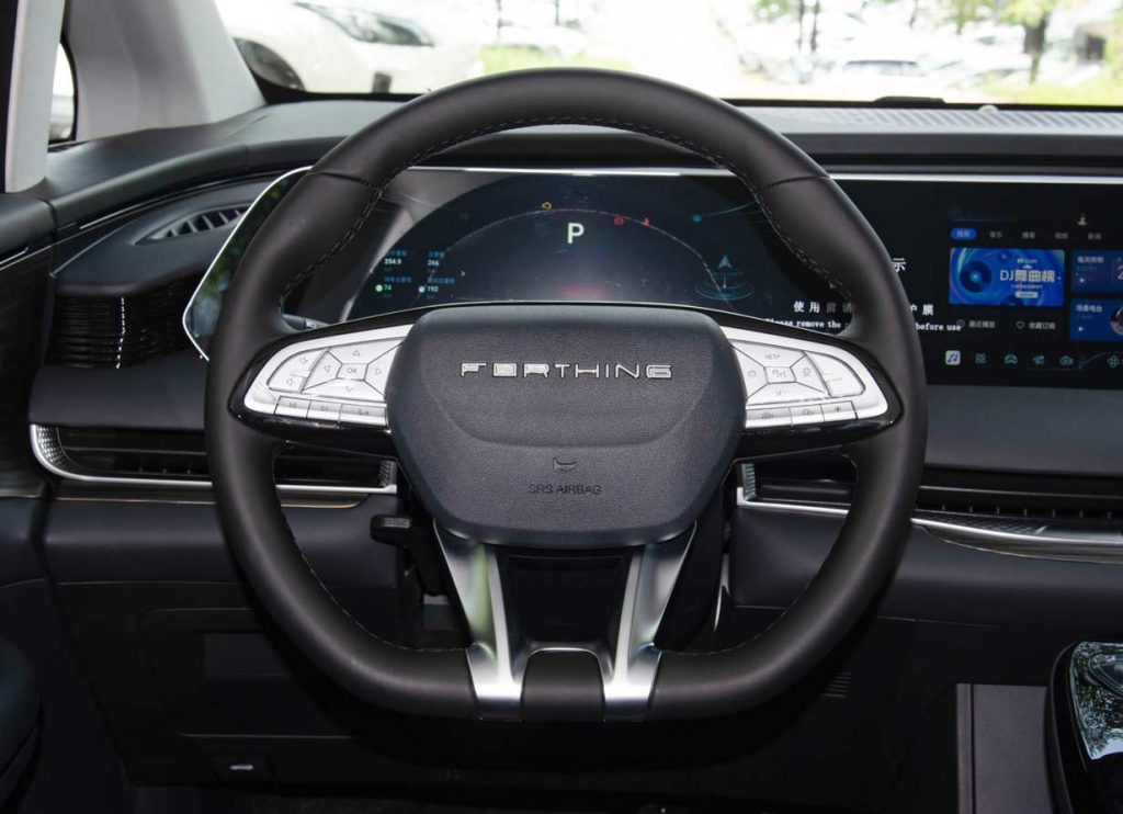 Dongfeng Fengxing Xinghai V9 Yuexiang Series:   "Mobile First-Class Cabin" Experience