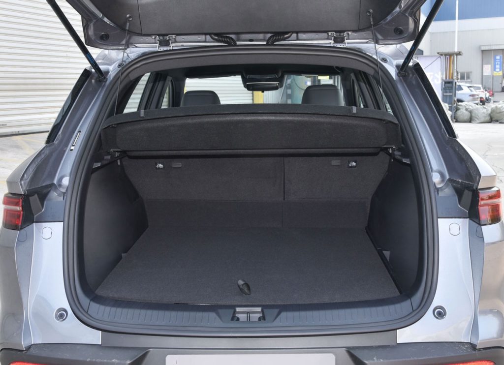 Game Changer in the Oil-Electric Parity Era: How BYD Song Pro DM-i Redefines Value in the ¥150K SUV Segment?
