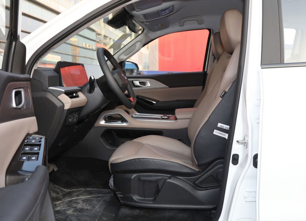 Revolution on Wheels: Deep Dive into the 2024 Changan Hunter Knight Edition