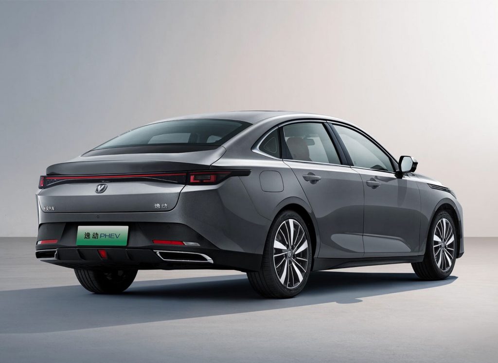Revolutionizing Value: Changan Eado PHEV 2025 Comprehensive Review