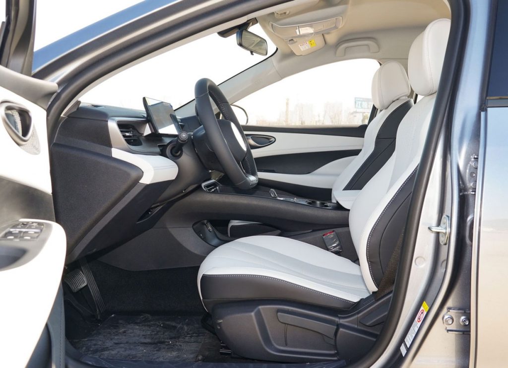 The Revolution of Accessible Tech: BYD Seal 05 DM-i Review, How a $15K PHEV Redefines Family Car Values The Revolution of Accessible Tech: BYD Seal 05 DM-i Review, How a $15K PHEV Redefines Family Car Values