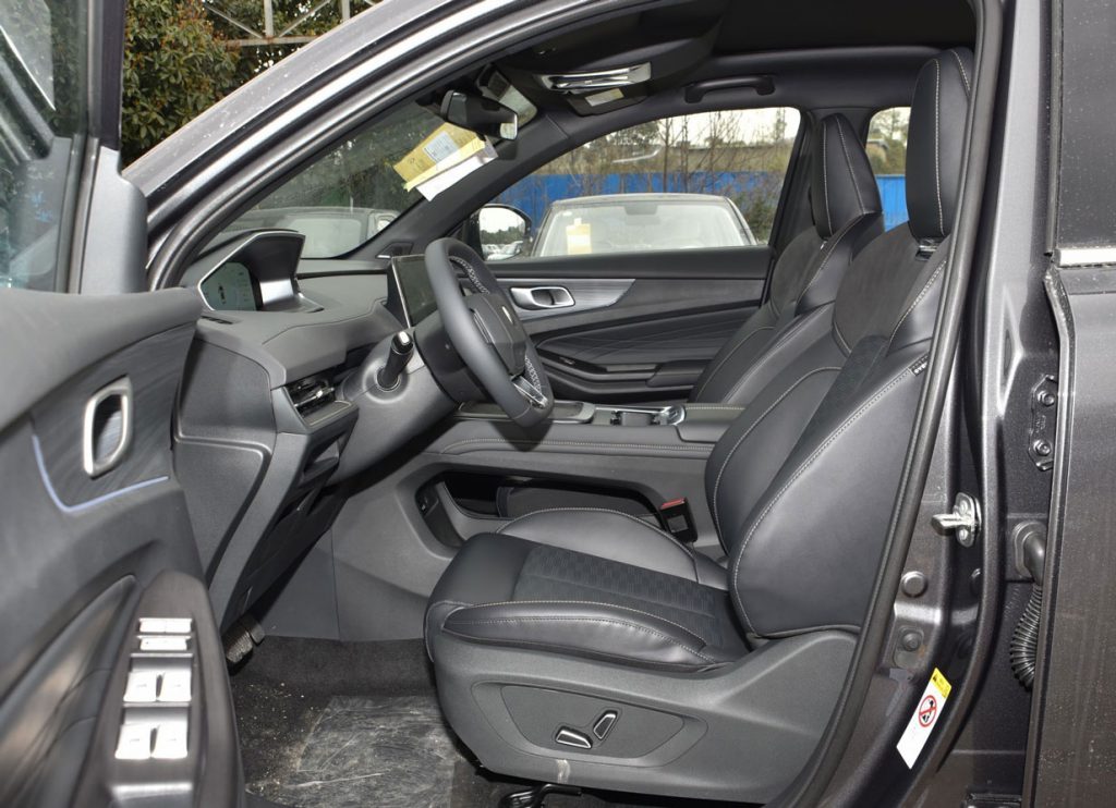 The Revolutionary Range Extender: Changan CS55PLUS PHEV 2025 In-Depth Review