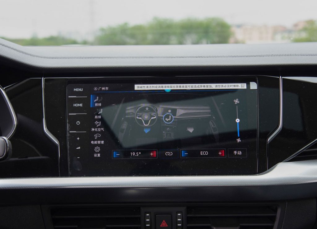 Volkswagen Passat PHEV 2025: The Pragmatic Bridge Between Fuel and Electric